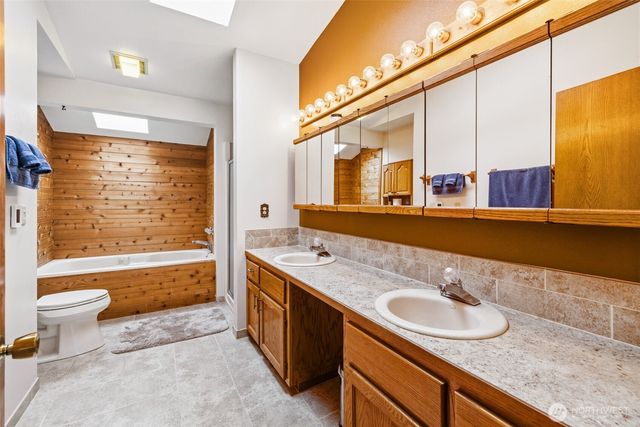 1813 E 3rd Street, Port Angeles, WA 98362