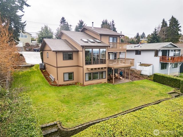 1813 E 3rd Street, Port Angeles, WA 98362