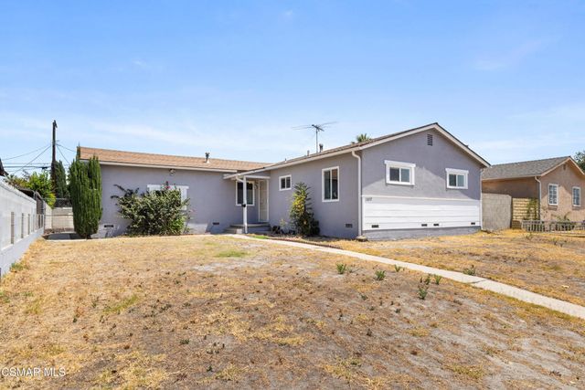 13057 Strathern Street, North Hollywood, CA 91605