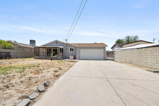 13057 Strathern Street, North Hollywood, CA 91605