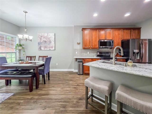 728 Austin Creek Drive, Buford, GA 30518