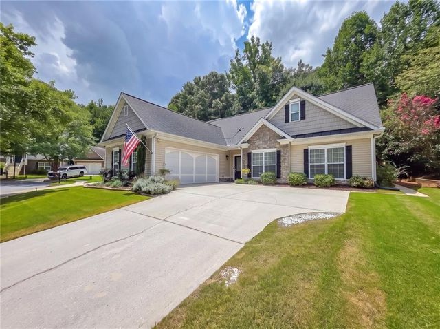 728 Austin Creek Drive, Buford, GA 30518