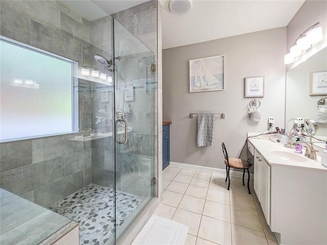 728 Austin Creek Drive, Buford, GA 30518