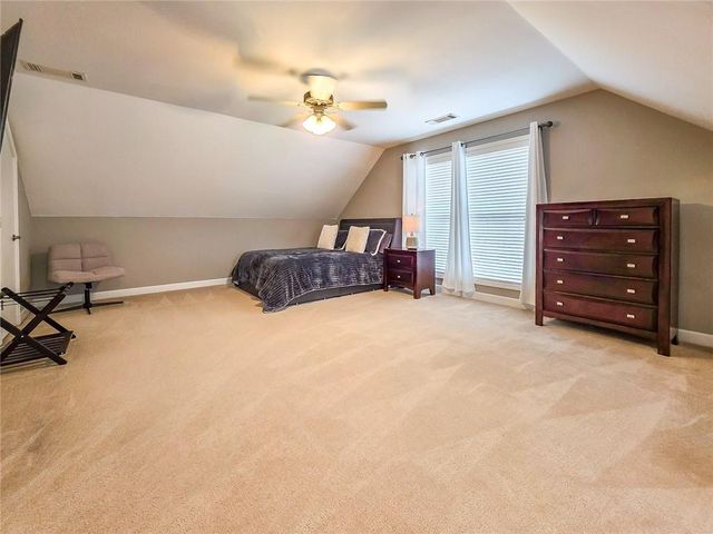 728 Austin Creek Drive, Buford, GA 30518