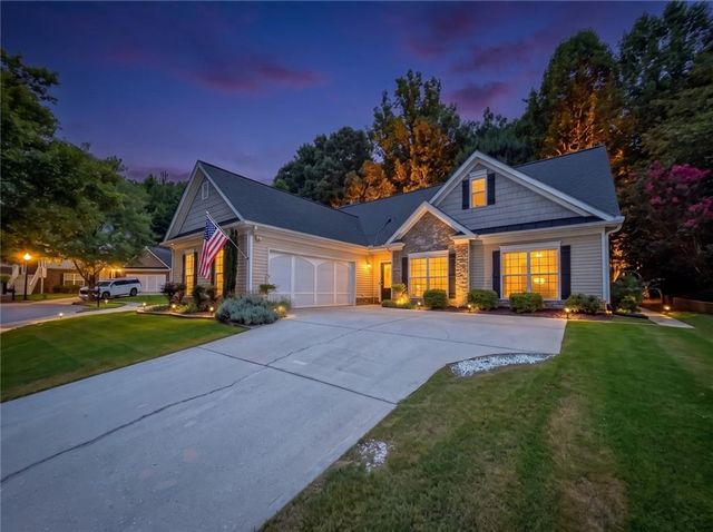 728 Austin Creek Drive, Buford, GA 30518