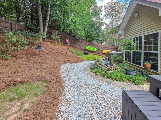 728 Austin Creek Drive, Buford, GA 30518