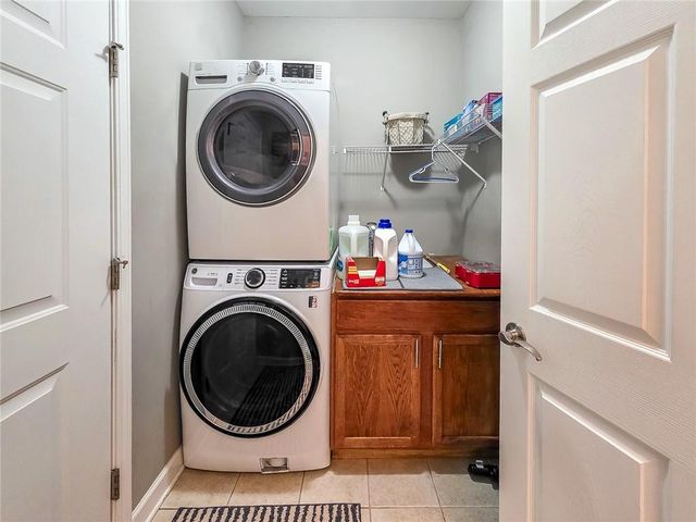 728 Austin Creek Drive, Buford, GA 30518