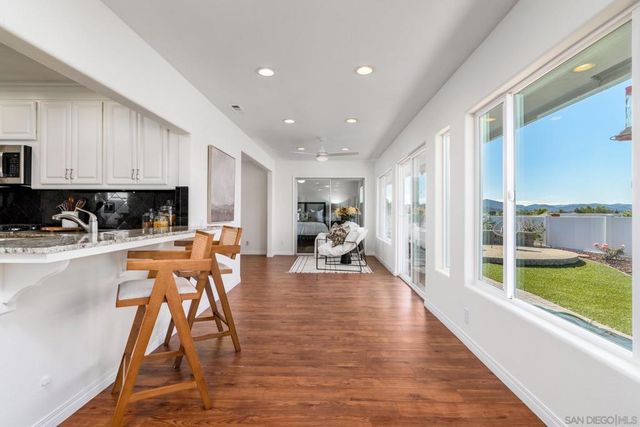 12496 Lomica Dr, San Diego, CA 92128
