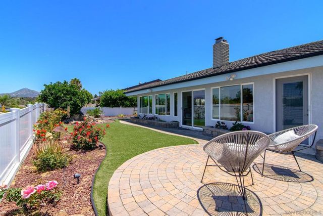 12496 Lomica Dr, San Diego, CA 92128