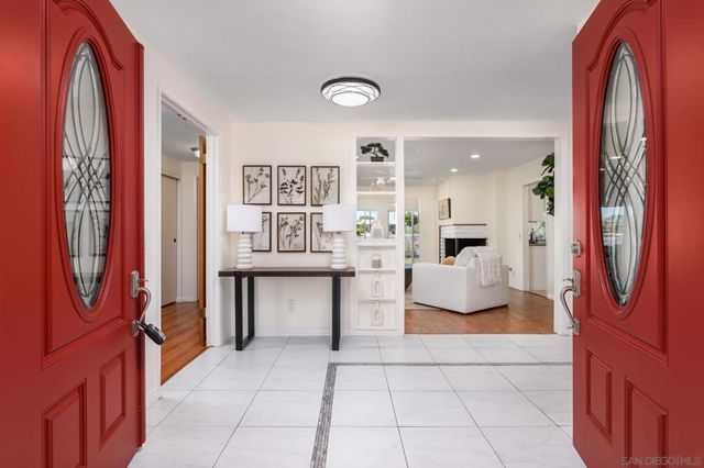 12496 Lomica Dr, San Diego, CA 92128
