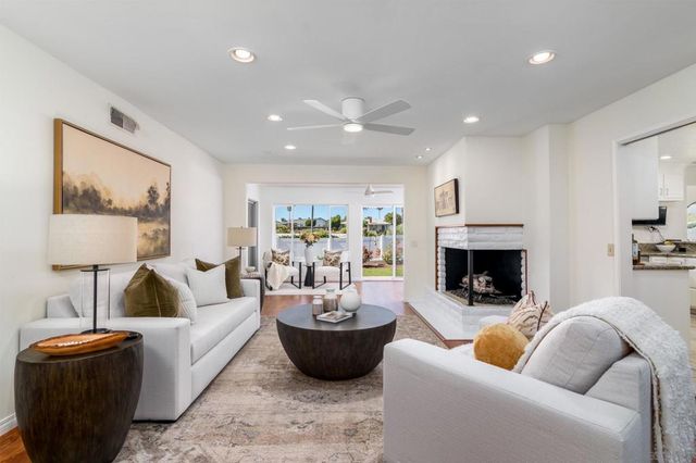 12496 Lomica Dr, San Diego, CA 92128