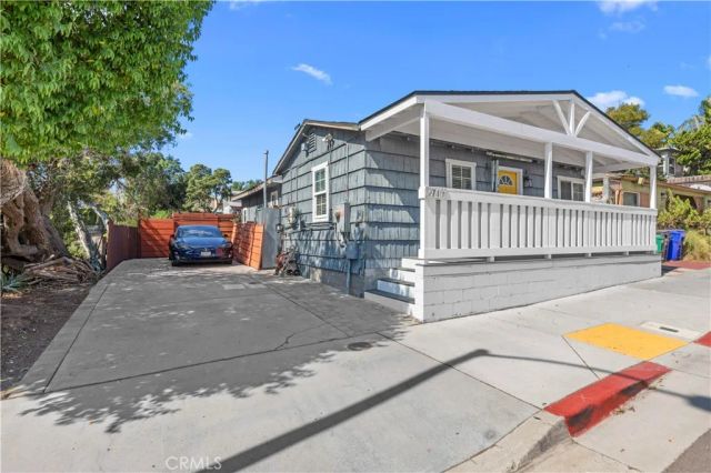 2748 30th Street, San Diego, CA 92104
