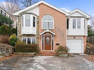 4822 EARLSTON DR, Bethesda, MD 20816