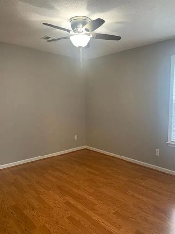 435 Chippenham Court, Alpharetta, GA 30005