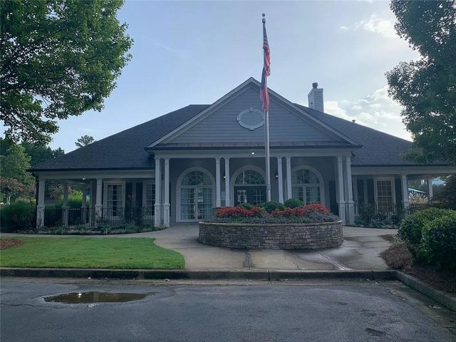435 Chippenham Court, Alpharetta, GA 30005
