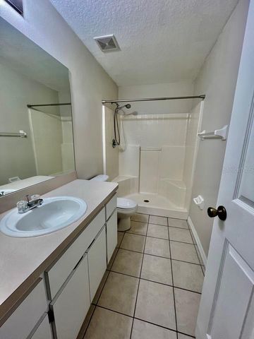 37225 GRASSY HILL LANE, Dade City, FL 33525