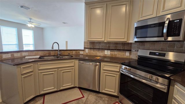 2020 Mason Street, Houston, TX 77006