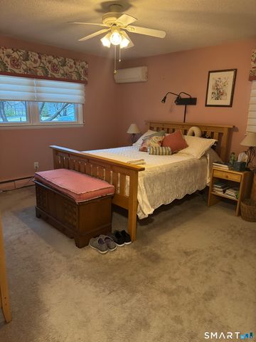 1 East Normandy Drive, West Hartford, CT 06107