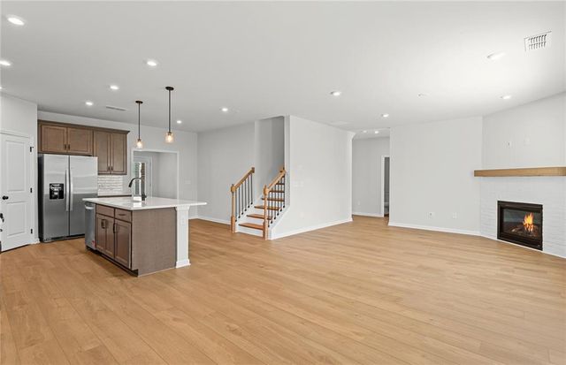 728 Mirror Lake Parkway, Villa Rica, GA 30180
