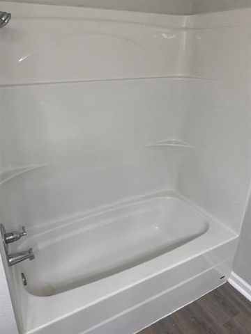 402 Goss Road, Westlake, LA 70669