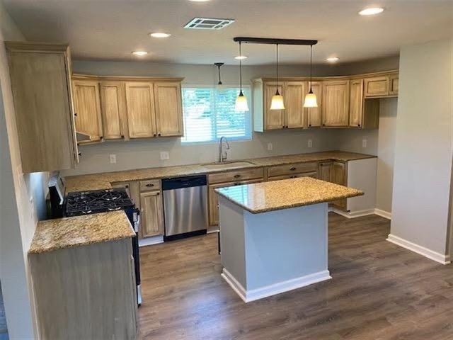 402 Goss Road, Westlake, LA 70669