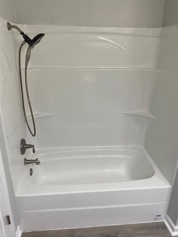 402 Goss Road, Westlake, LA 70669