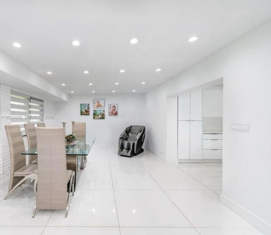 2410 SW 99th Avenue, Miami, FL 33165