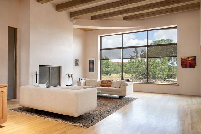 18 Bishops Dome, Santa Fe, NM 87506