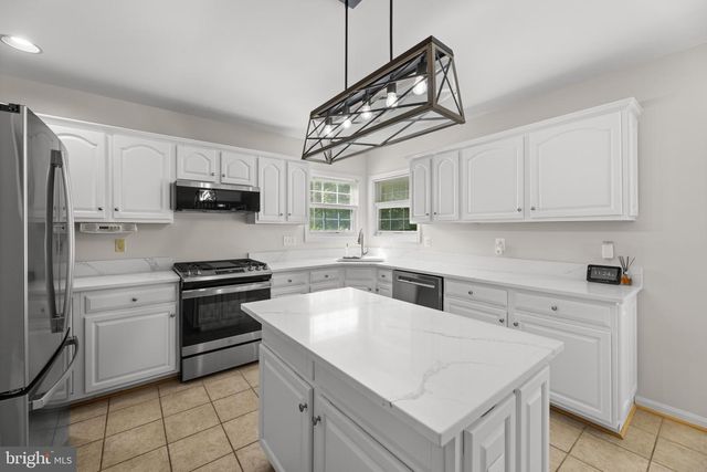 13732 BRIDLEWOOD DR, Gainesville, VA 20155