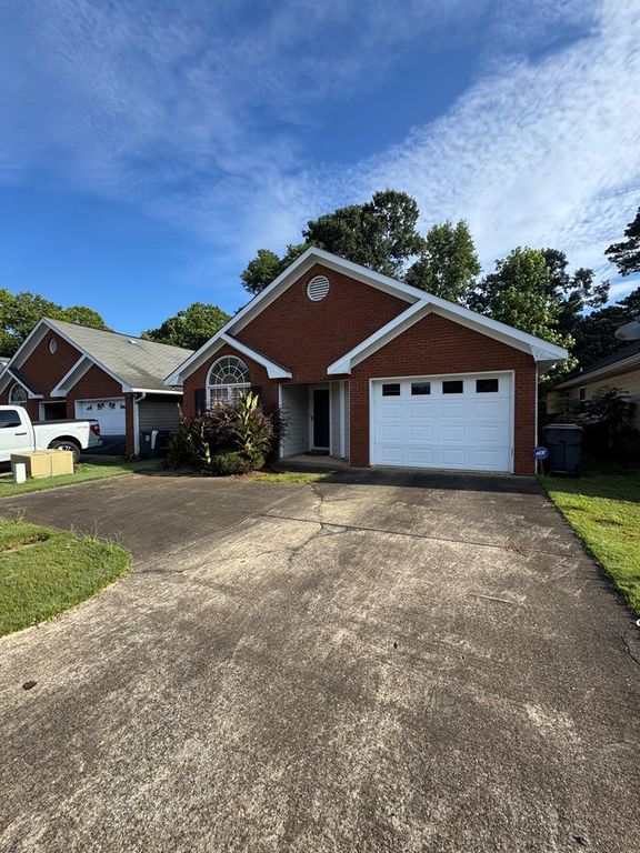 3802 Holland Court, Phenix City, AL 36867