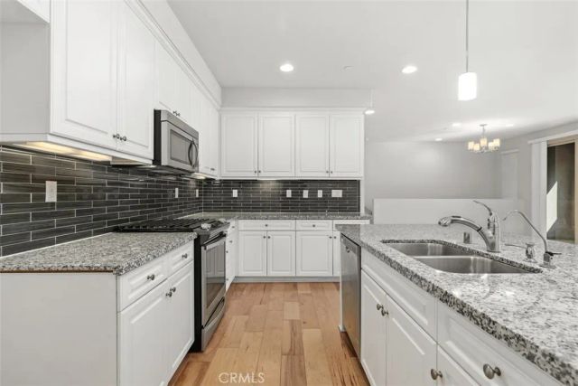 1370 Clementine Way, Fullerton, CA 92833