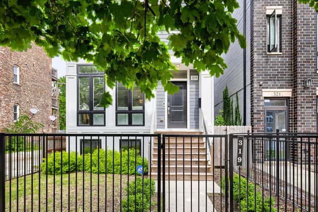 319 S Washtenaw Avenue, Chicago, IL 60612