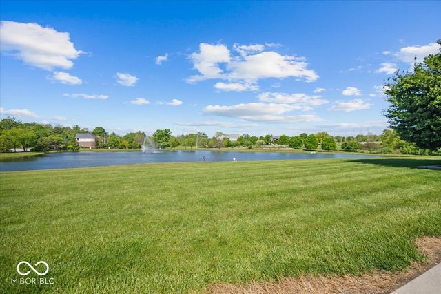 3476 Homestretch Drive, Carmel, IN 46032