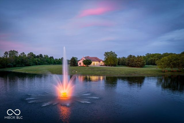 3476 Homestretch Drive, Carmel, IN 46032