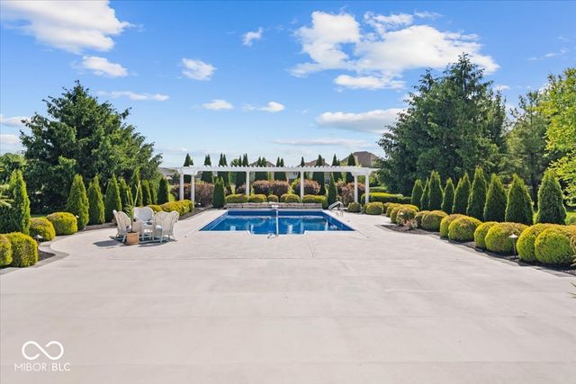 3476 Homestretch Drive, Carmel, IN 46032