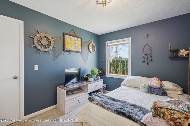 2663 Carlisle Highway, Charlotte, MI 48813