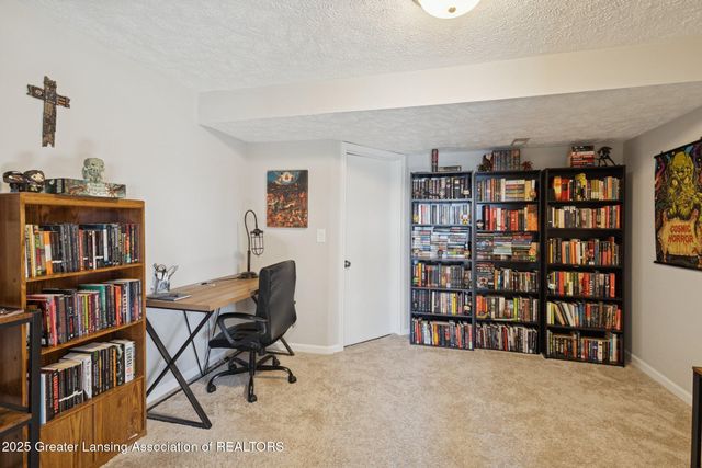 2663 Carlisle Highway, Charlotte, MI 48813