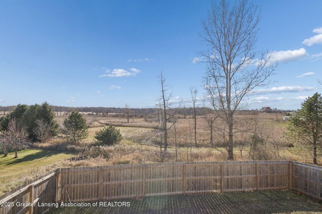 2663 Carlisle Highway, Charlotte, MI 48813