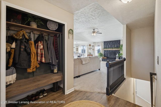 2663 Carlisle Highway, Charlotte, MI 48813