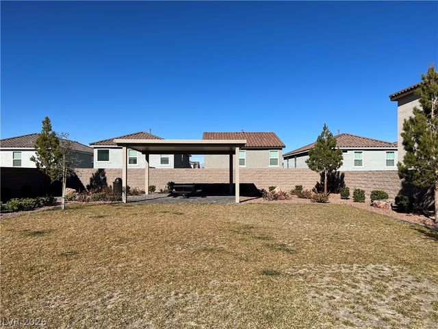 8142 Desert Cassia Avenue, Las Vegas, NV 89113