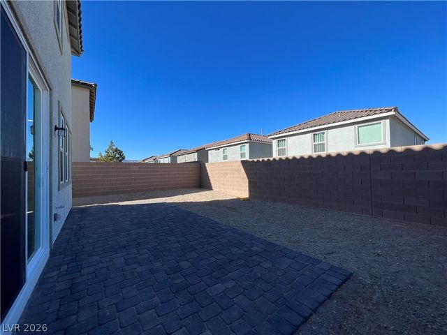8142 Desert Cassia Avenue, Las Vegas, NV 89113