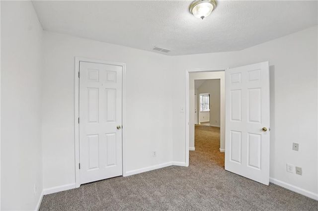 83 Huntington Court, Newnan, GA 30265