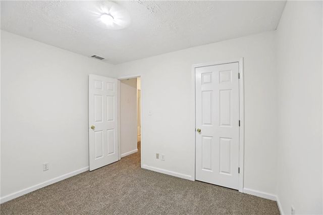 83 Huntington Court, Newnan, GA 30265