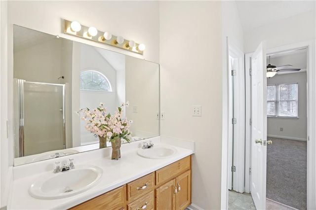 83 Huntington Court, Newnan, GA 30265