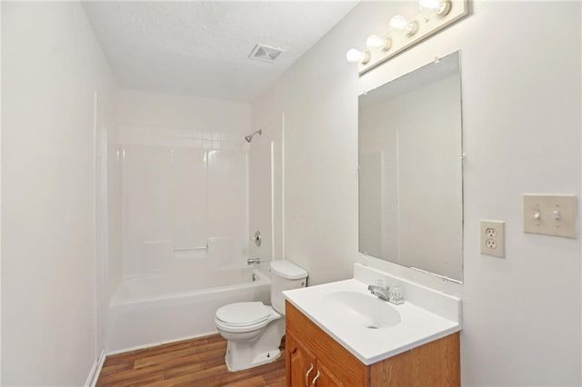 83 Huntington Court, Newnan, GA 30265