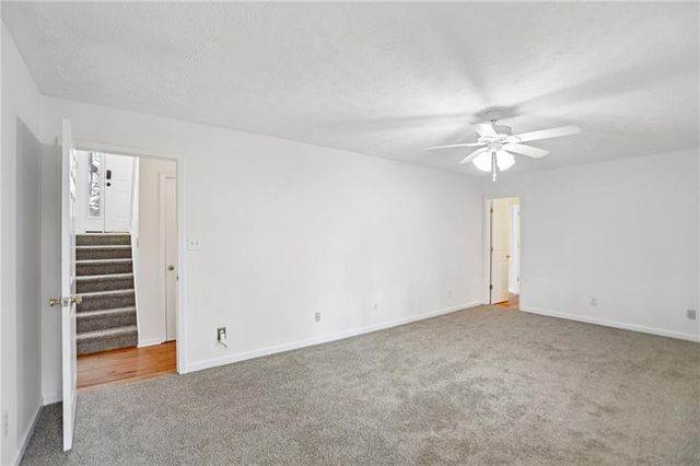 83 Huntington Court, Newnan, GA 30265