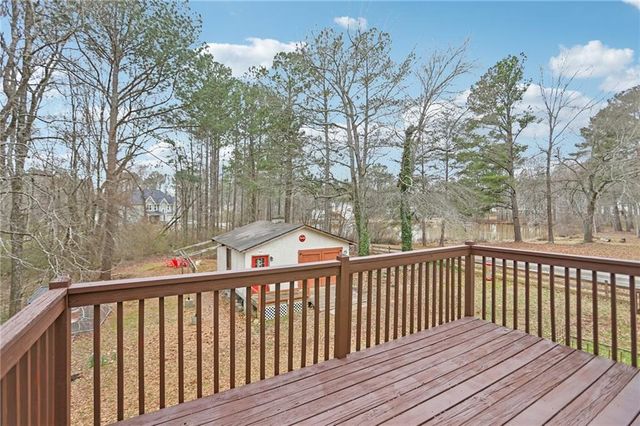 83 Huntington Court, Newnan, GA 30265