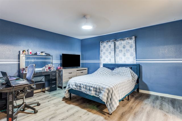 1241 Camden Yard Drive, Fort Worth, TX 76028