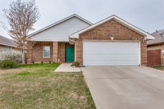 1241 Camden Yard Drive, Fort Worth, TX 76028