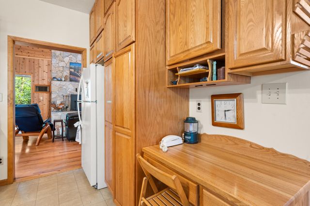 4046 Little Applegate Road, Jacksonville, OR 97530